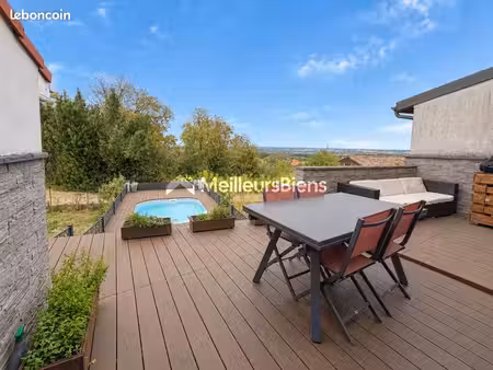maison de village 5 pièces 115 m²