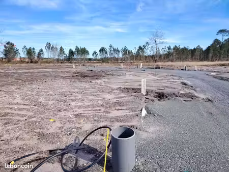 terrain à bâtir de 600 m² à mios (33)