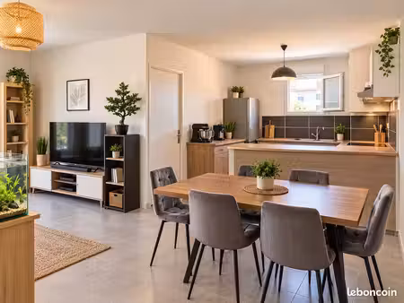 appartement t4 avec grand balcon et places de parking