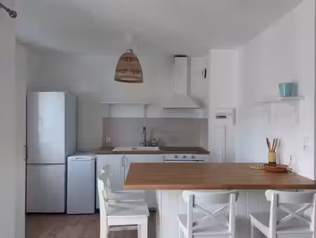 studio rénové et meublé à tréboul
