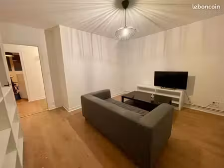 appartement t2 56m2 580