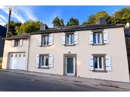 maison rénovée avec jardin  garage  2 chambres