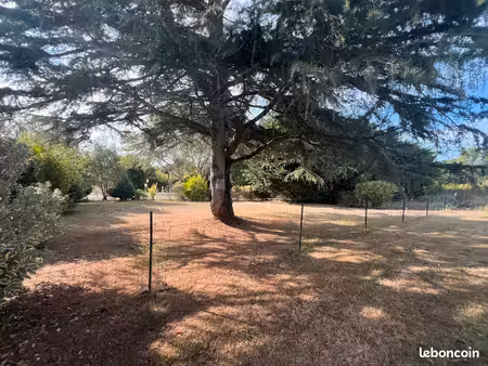 terrain constructible 444m2