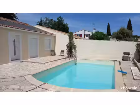 location maison avec piscine 90m2- quartier nîmes chu carrémeau