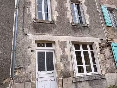 maison de bourg avec dépendances et beau potentiel