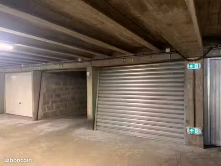 garage fermé et sécurisé– hypercentre grenoble – place de metz / rue beyle-stendhal