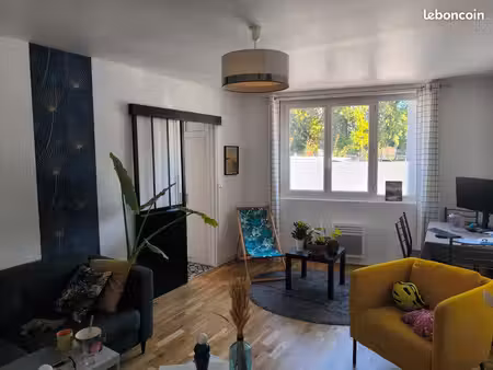 maison de ville 50 m² + 16 m² d’extérieurs / secteur bagatelle