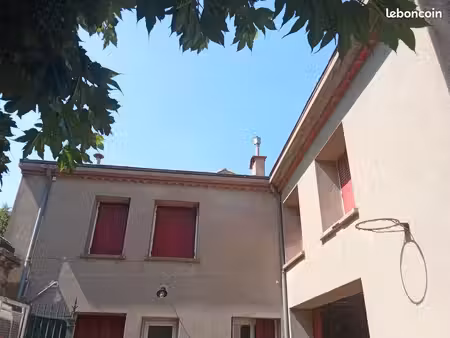 fort potentiel : terrain 478 m²  cave et logement à rénover