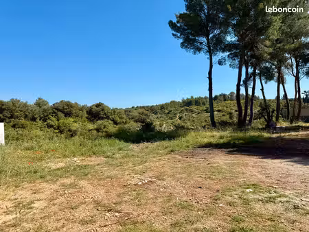 terrain 475m2
