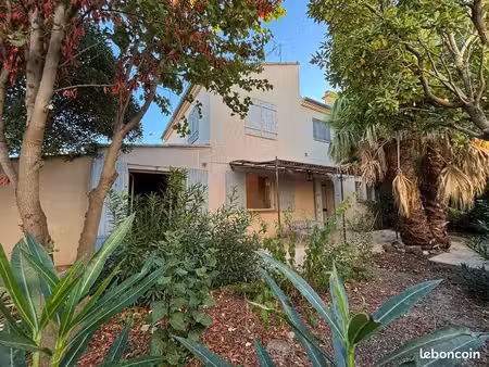 béziers quartier des fleurs maison t6 150 m2 env sur un beau jardin arboré