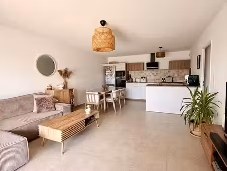 appartement t3 72m2 terrasse + jardin
