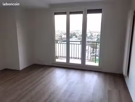 appartement t4 refait à neuf