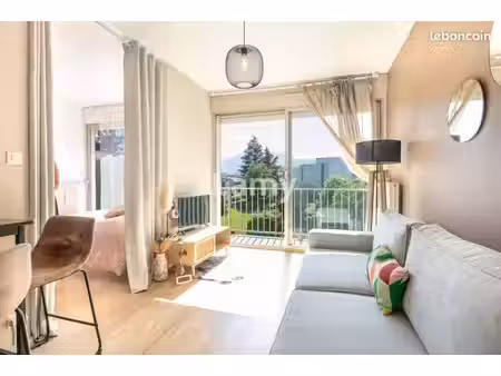 appartement 2 pièces 33 m²