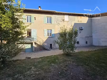 maison de ville 5 pièces 90 m²