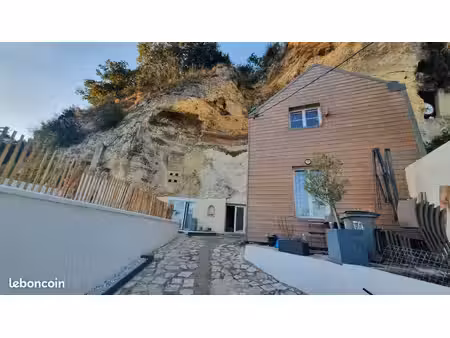 maison semi troglodytique avec vue sur loire – rochecorbon■349 000 – 160 m² habitables env