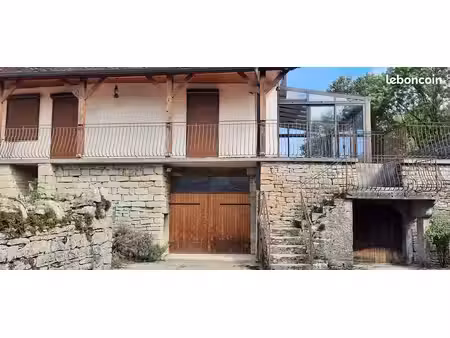 maison montmorot 39570
