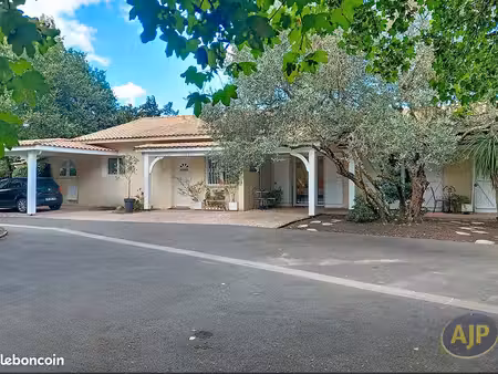 propriété 7 pièces 175 m²