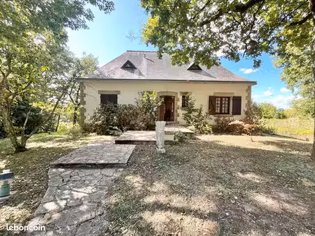 maison 6 pièces 200 m²