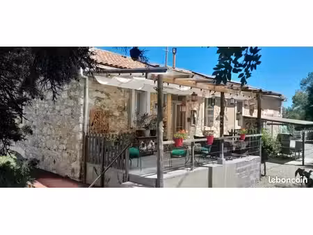 maison en pierre rénovée avec dépendance  piscine et spa – 250 m² – 6 chambres