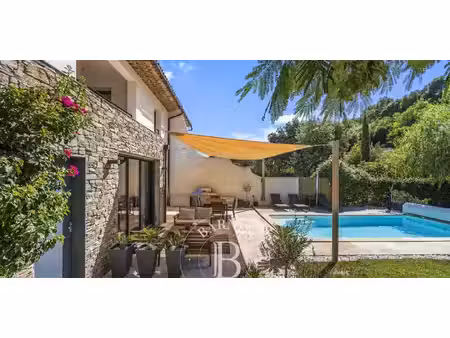 villa avec piscine et terrasse sainte-maxime (83)