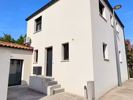 vente immeuble 112 m² vendargues (34740)