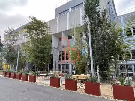 vente bureaux begles 33130 687m²