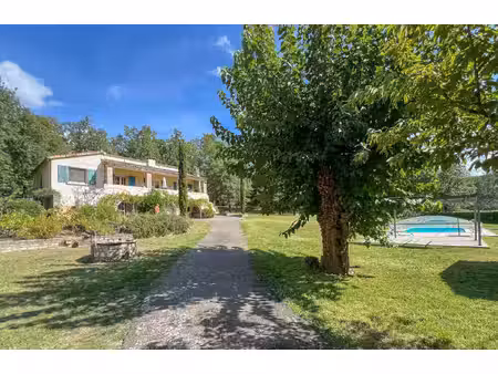 villa
