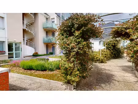 amboise  hyper centre  appartement 77 40 m2  deux chambres