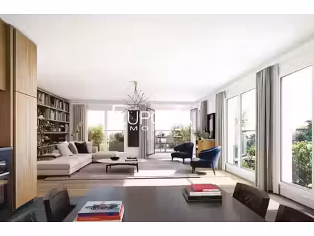 issy-les-moulineaux – 4 pièces avec séjour/cuisine – 82 m2