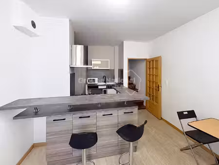 pierrelatte maison de ville de 59 85 m² avec cave