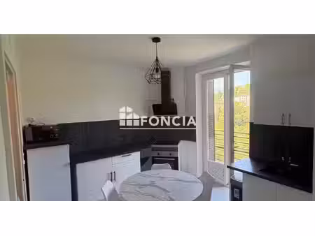 valserhône – bel appartement avec terrasse et vue