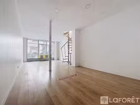 paris 2 - local à usage mixte - commercialité - 77 5 m² sur deux niveaux