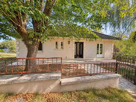maison de plain-pied avec grand terrain ? quartier du rocher coupé