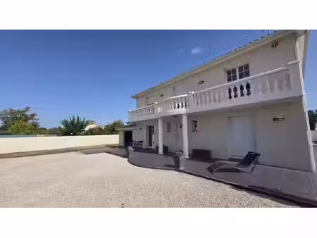 cugnaux ? maison familiale avec piscine sur un terrain de 1 446 m²