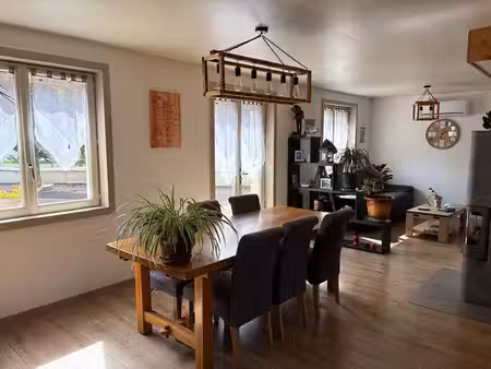 maison 5 pièces103 m2 + 75m² d'annexes
