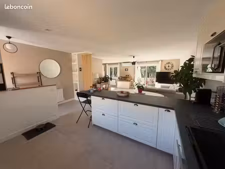 maison f3 - 82m² - plain-pied - rénovée - montpellier
