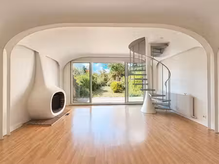 maison de charme 5 pièces - rond point de paris