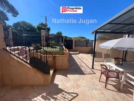 a vendre maison atypique - six fours les plages 6p de 156.35 m2 avec garage et piscine