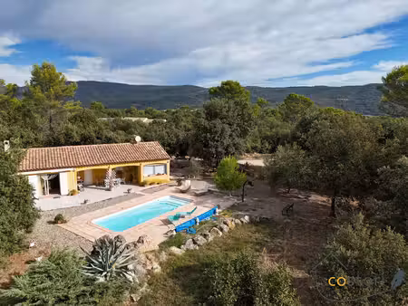 villa de plain-pied avec piscine & t2 indépendant