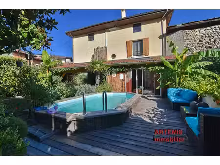 maison touvet centre de 134 m² avec dpdces  jardin et piscine