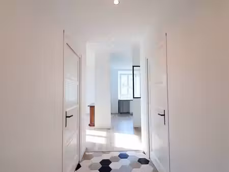duplex 4 pièces - 3 chambres - entièrement rénové