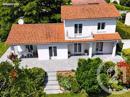 maison 5 pièces 107 m²