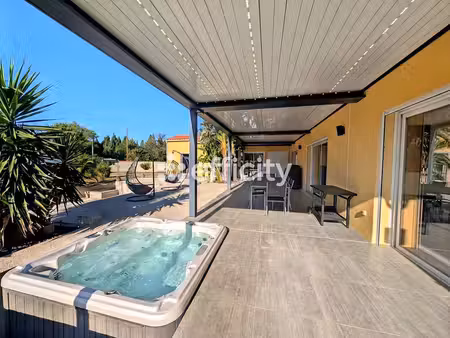 maison 7 pièces - 255 m²