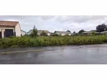 terrain à bâtir de 505 m² à parentis-en-born (40)