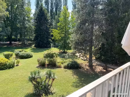 bel appartement familial  103 m² copropriété anémones iv