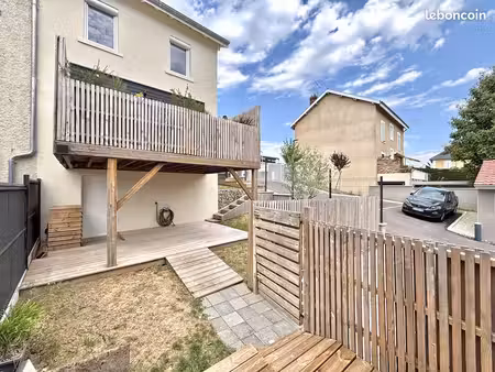 maison de ville 4 pièces 95 m²