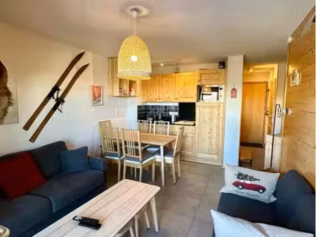 les deux alpes – appartement coup de cœur – pied des pistes – vue exceptionnelle-balcon-ga