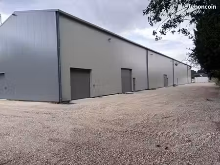 local industriel / entrepôt