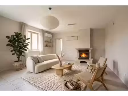 maison de luxe à vendre à collonges-au-mont-d'or