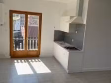 appartement 60 m2 proximité base nautique